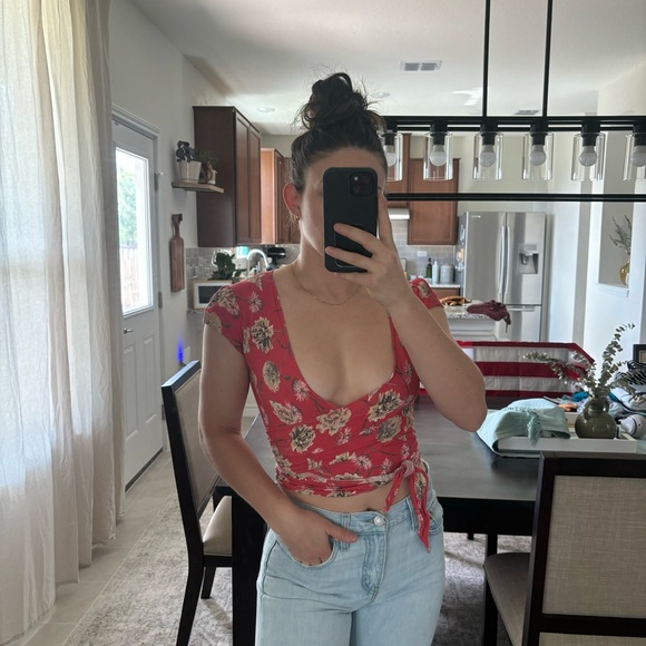 Flynn skye wrap top - Picture 2 of 2